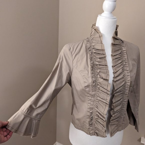 Tan spring jacket - Picture 2 of 3